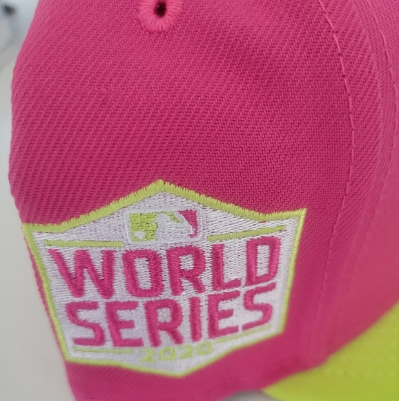 Los Angeles Dodgers New Era 59FIFTY Fitted Hat Pink 2020 World Series Sz 7 1/2 - Picture 3 of 6